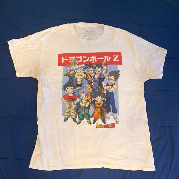Dragon ball z T-shirt - Picture 1 of 3